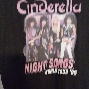 Black Cinderella T-shirt size L